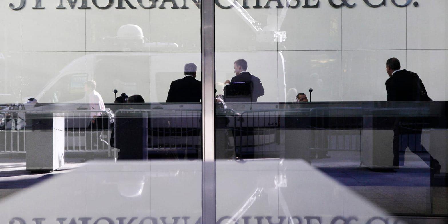 Anställda hos USA:s största bank, JPMorgan Chase & Co, kan glädjas åt ett lönelyft. Arkivbild.
