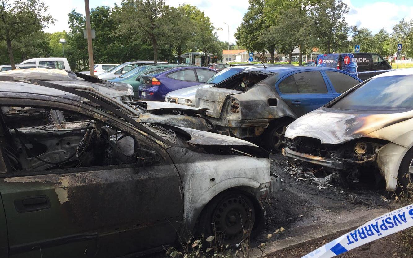 Utbränd. Ett 30-tal bilar har förstörts under sommarens bränder. Bild: Jan Stohr