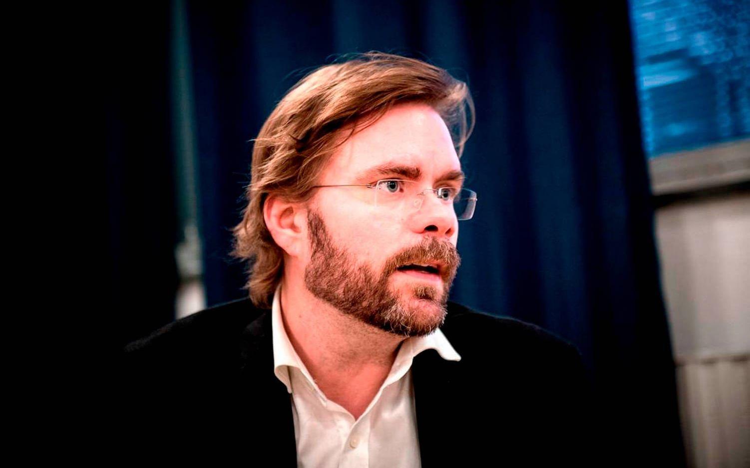 Han utmanar nu Jörgen Fogelklou (SD) om ordförandeposten i SD Göteborg.