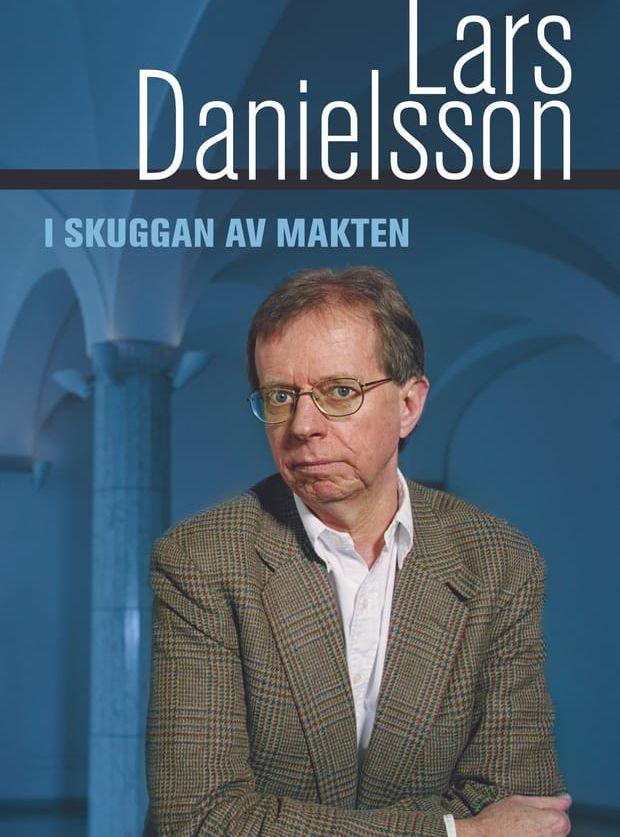 Lars Danielsson kom 2007 ut med en bok där han försvarade sig mot kritiken efter tsunamikatastrofen. Bild: Albert Bonniers förlag