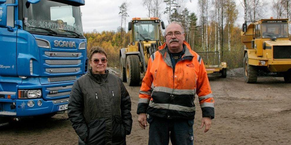Besvikna. Lena och Martin Ivarsson, ägare av Martins Gräv, är besvikna över länsstyrelsens beslut om att inte tillåta kameraövervakning mot dieselstölderna vid företaget.
