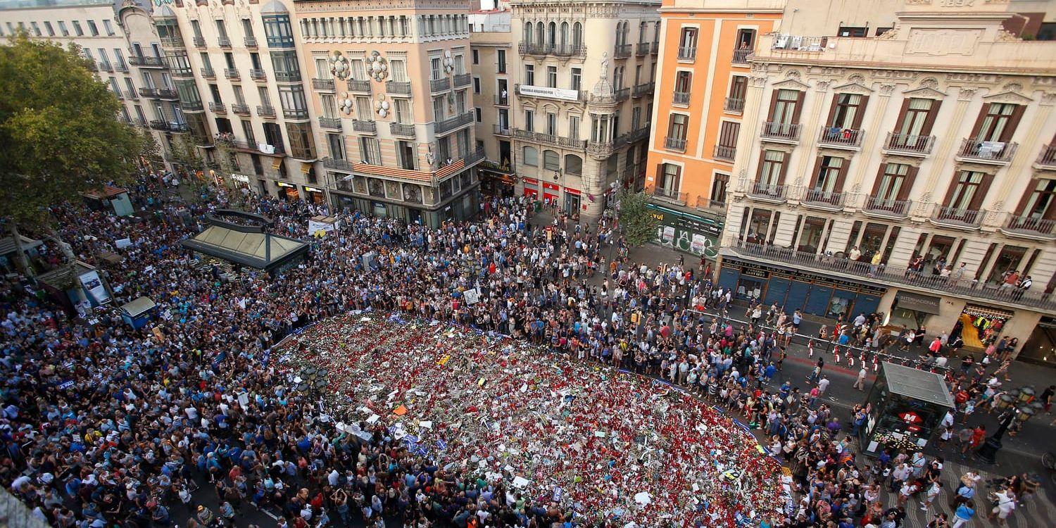 En manifestation i Barcelona mot terror efter dådet i augusti. Arkivbild.