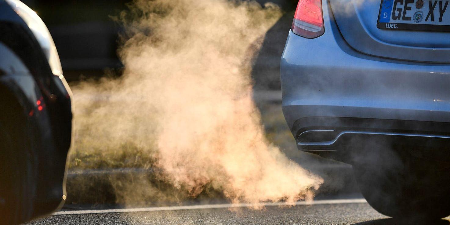 Skadligt. Utsläppen av kväveoxid har ökat på senare år, vilket gjort luften i städerna farlig.