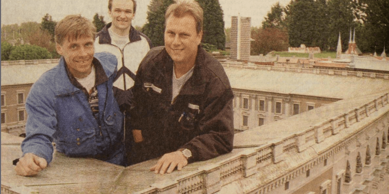 
     1997 köpte Halmstadborna Micke Andersson och Micke Eliasson Miniland av Janne Rademaekers. 
   