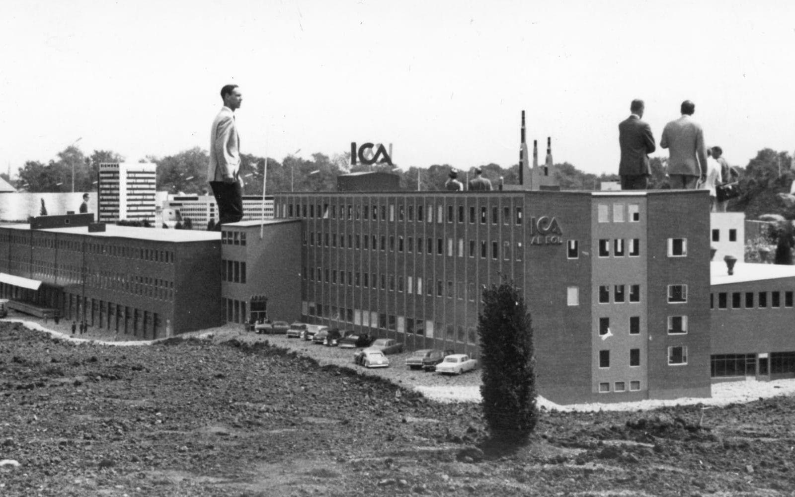 Miniatyr av Ica Eol-bolagets nya huvudkontor och lager i Göteborg 1966