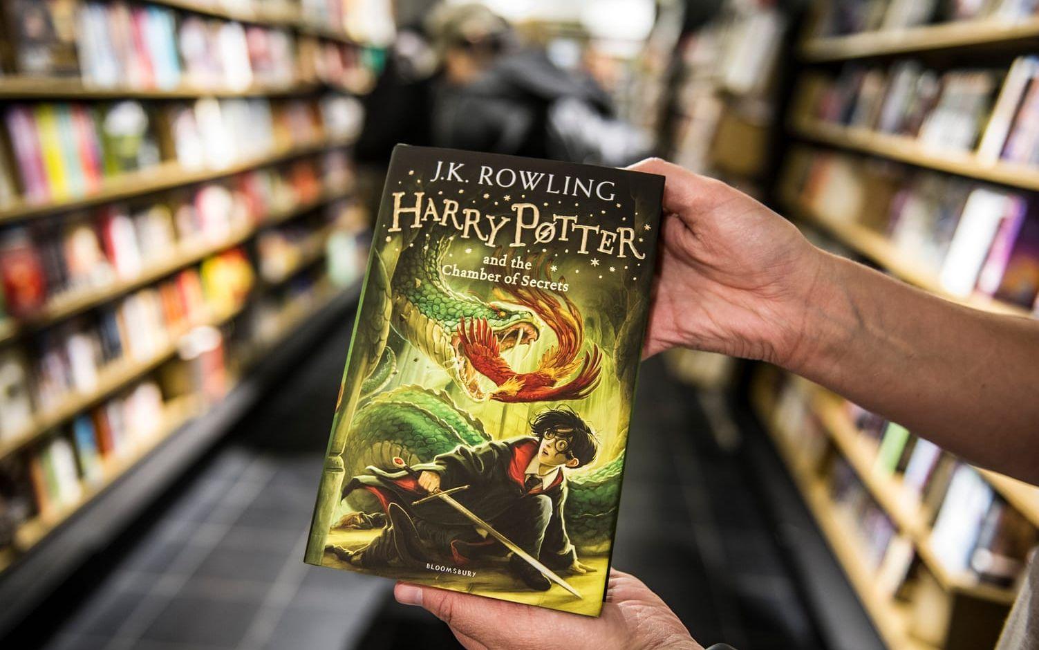 Harry Potter and The Chamber of Secrets. Detta är den engelska utgåvan. Bild: Anna Svanberg.
