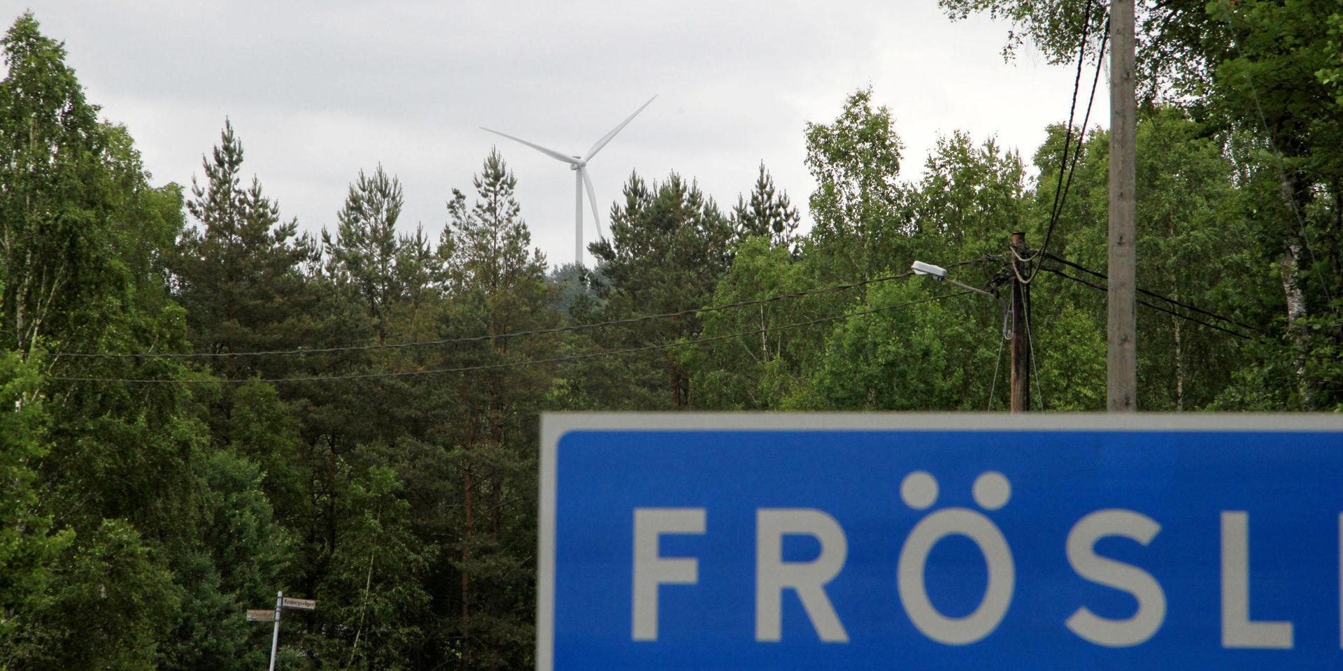 Nya snurror. Eon kan nu uppföra två nya vindkraftverk öster om Fröslida, vilka blir det största i Halland. 