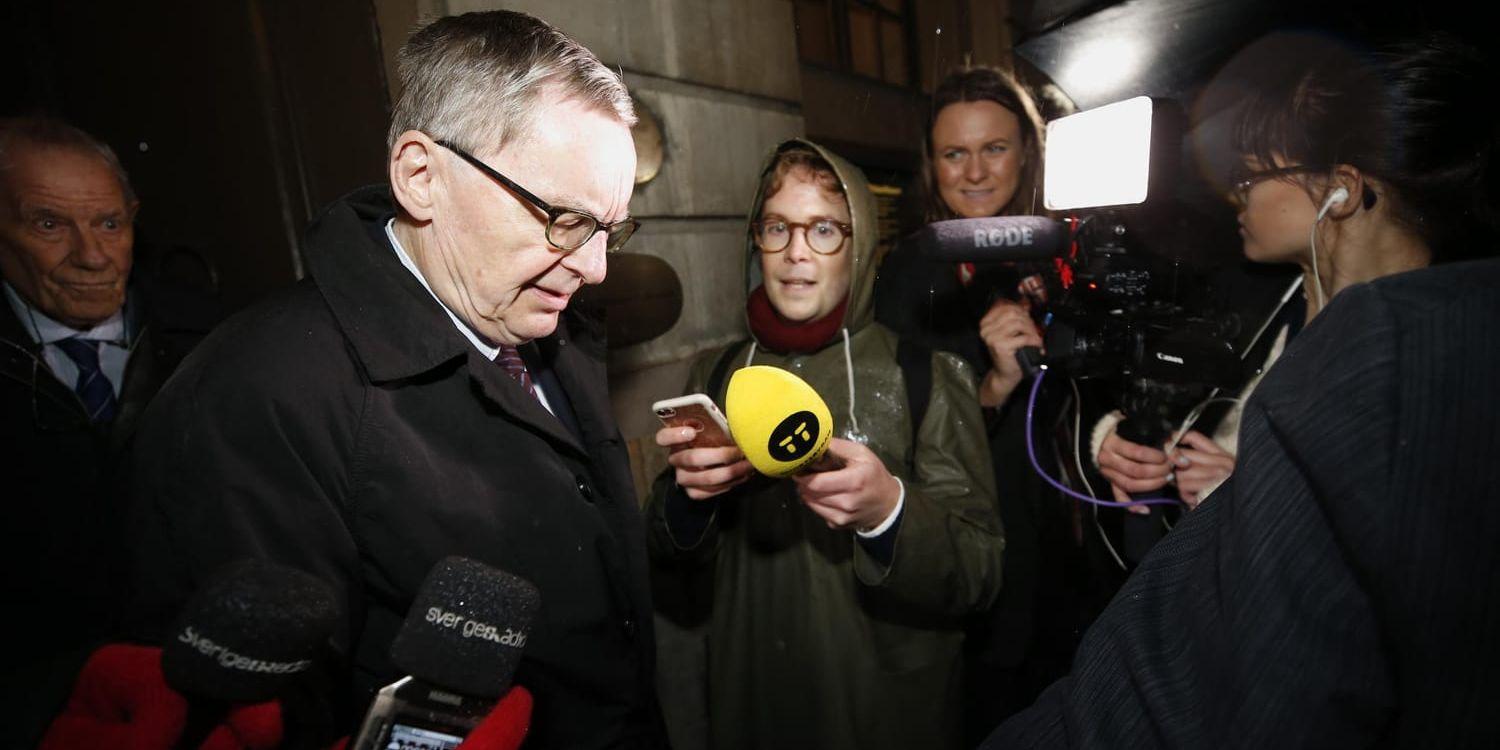 "Inga inval i dag, nej", konstaterade Anders Olsson när han lämnade Börshuset på torsdagskvällen.