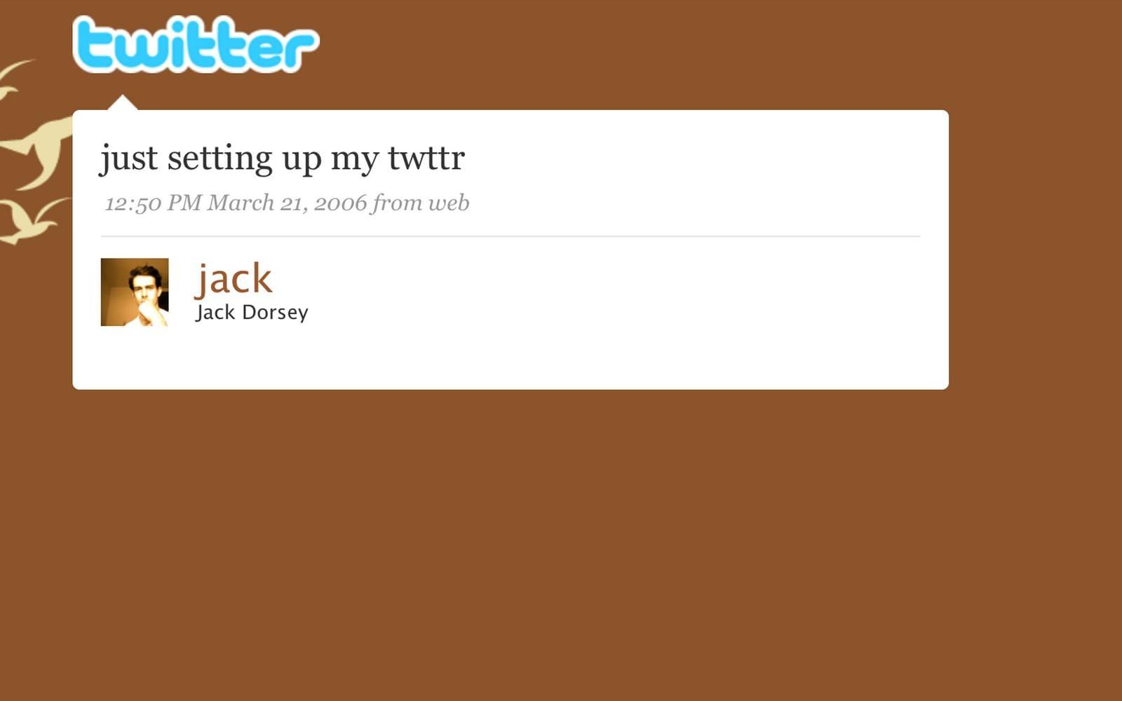 <strong>FÖRSTA TWEETET.</strong>  Medgrundaren av Twitter, Jack Dorsey, var den allra första att skicka ut <a href="http://web.archive.org/web/20081222104434/http://twitter.com/jack/status/20" target="_blank">ett meddelande</a> på den nu så populära tjänsten. Datumet var 21 mars 2006 och budskapet var kort, effektivt och löd ungefär: "Fixar bara mitt Twitter"