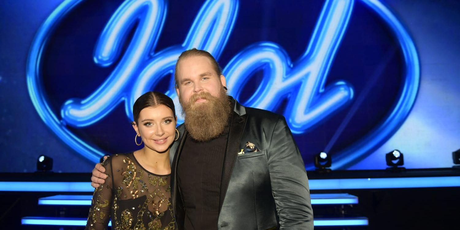 Årets Idol-finalister Hanna Ferm och Chris Kläfford. Nu letar man nya blivande stjärnor i Halmstad