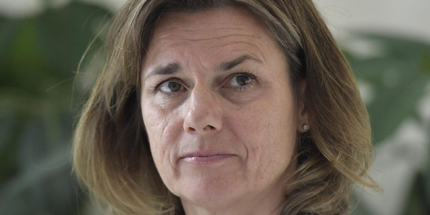 Klimat- och miljöminister Isabella Lövin (MP) har fått förslag från Naturvårdsverket om hur ett förbud mot uranbrytning kan formuleras. Arkivbild.
