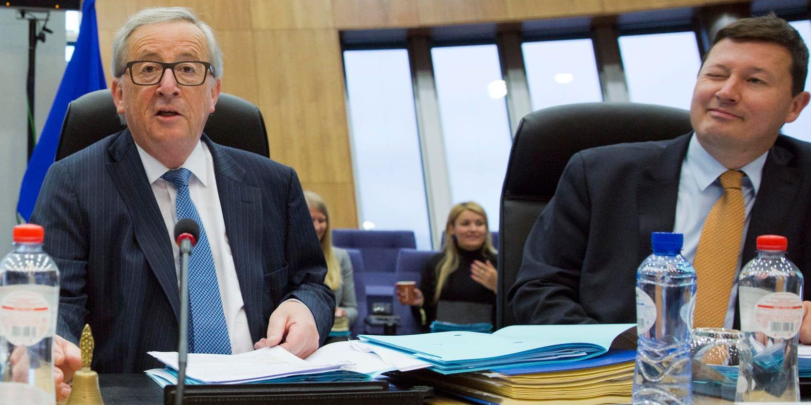 Martin Selmayr (till höger) är mäktig stabschef för EU-kommissionens ordförande Jean-Claude Juncker och blir ännu mäktigare när han från den 1 mars tillträder som kommissionens generalsekreterare. Arkivfoto.