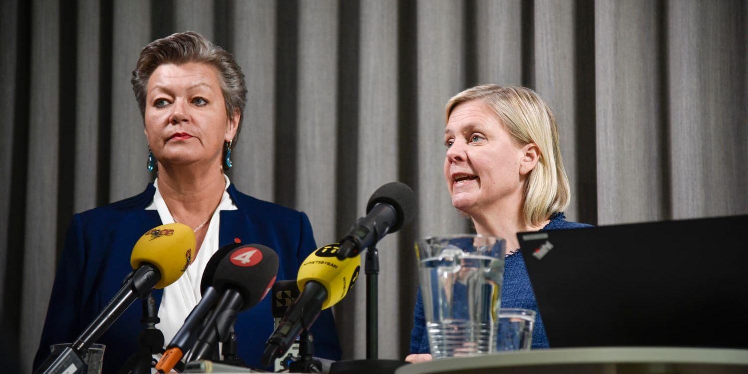 Ylva Johansson (S) och Magdalena Andersson (S) vill ha språkplikt för nyanlända.