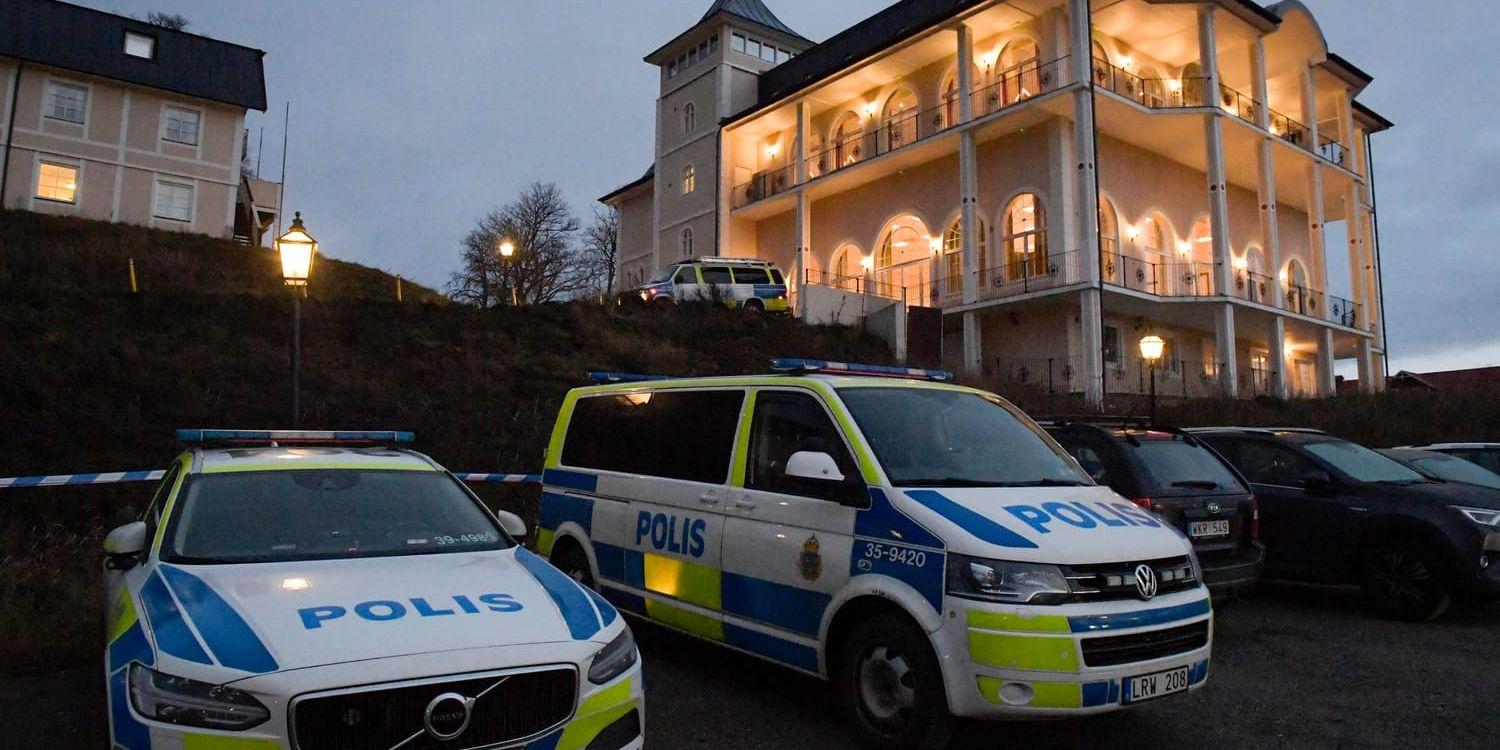 Avspärrningar kring Johannesbergs slott i Rimbo norr om Stockholm, där fredssamtalen om Jemen ska äga rum.