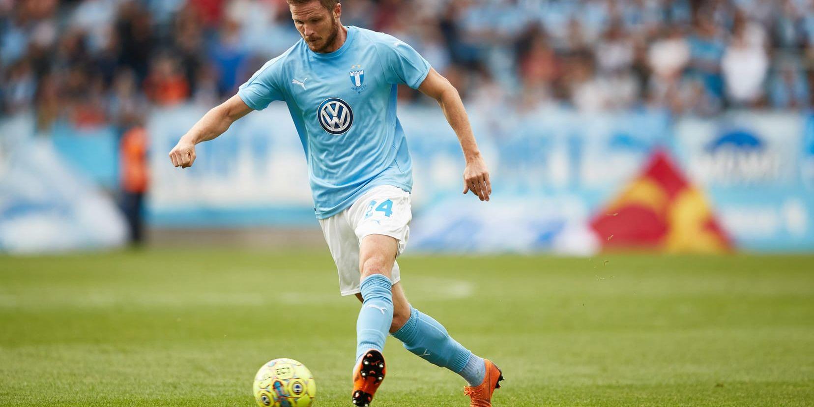 På grund av hemmaplansfavör utropar Malmö FF-mittbacken Lasse Nielsen belgiska Genk till favoriter i premiären av Europa League. Arkivbild.