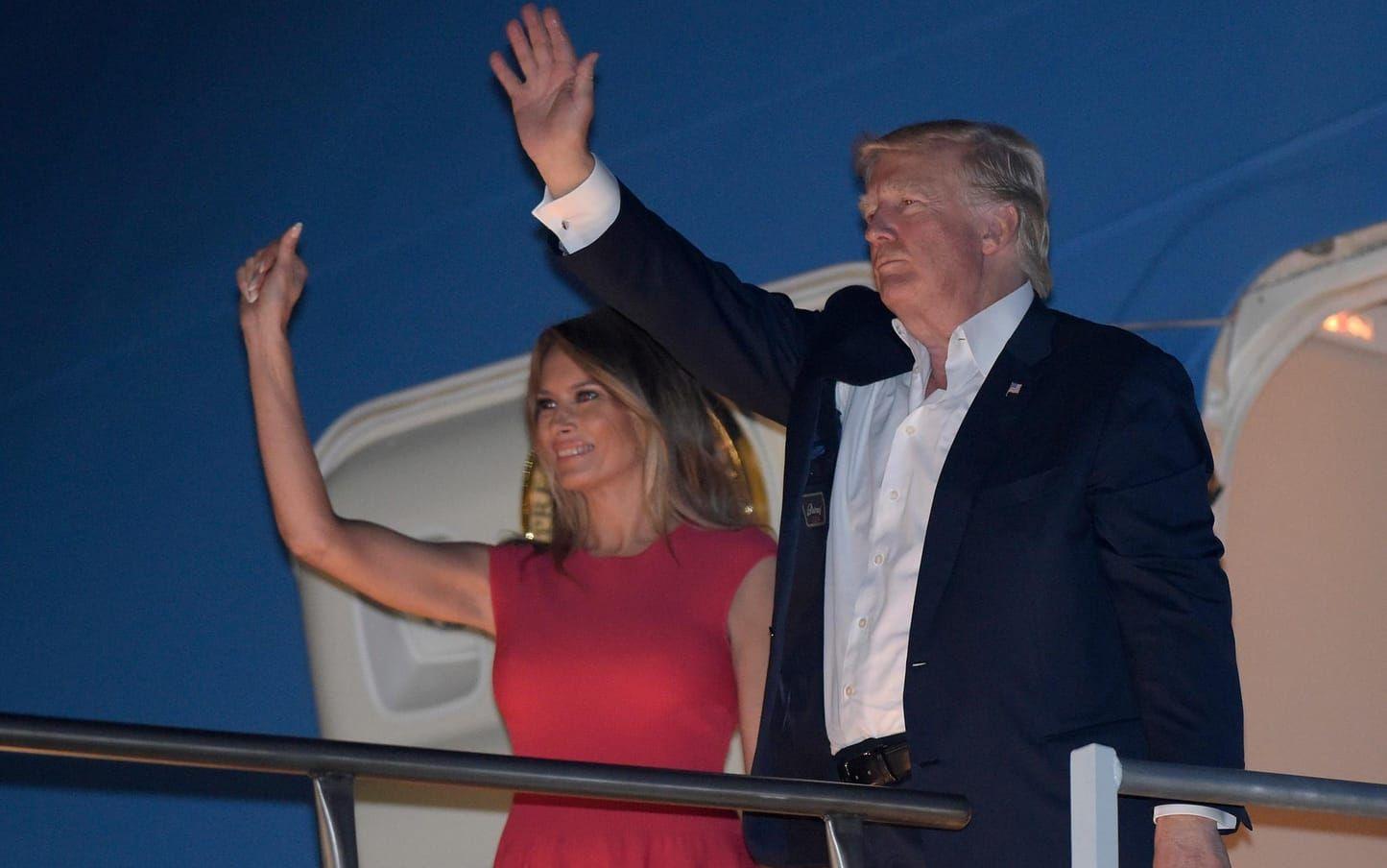 Trump med hustrun Melania. Bild: TT