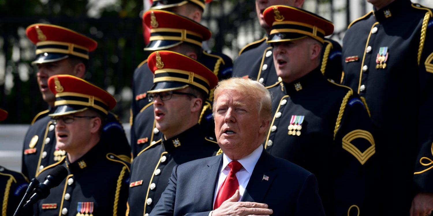 President Donald Trump under tisdagens ceremoni för att fira USA utanför Vita huset.
