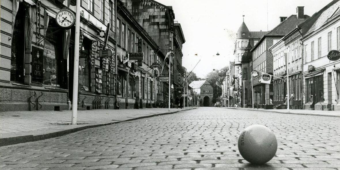 Paradgatan. Bilden på Storgatan i Halmstad lockar fram många minnen. Bild: Bildstationen