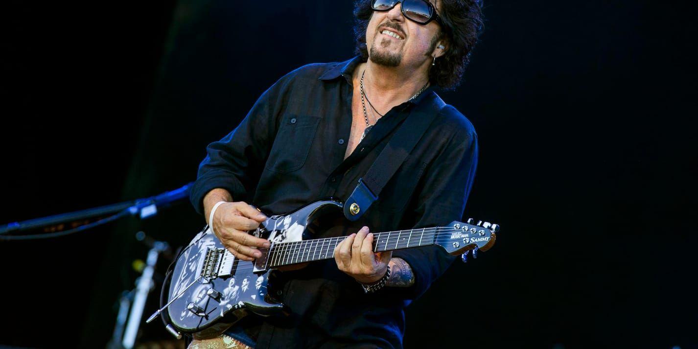 Totos gitarrist Steve Lukather säger att bandets låt "Africa" blivit ett större fenomen än de kunde ana när de spelade in den. Arkivbild.