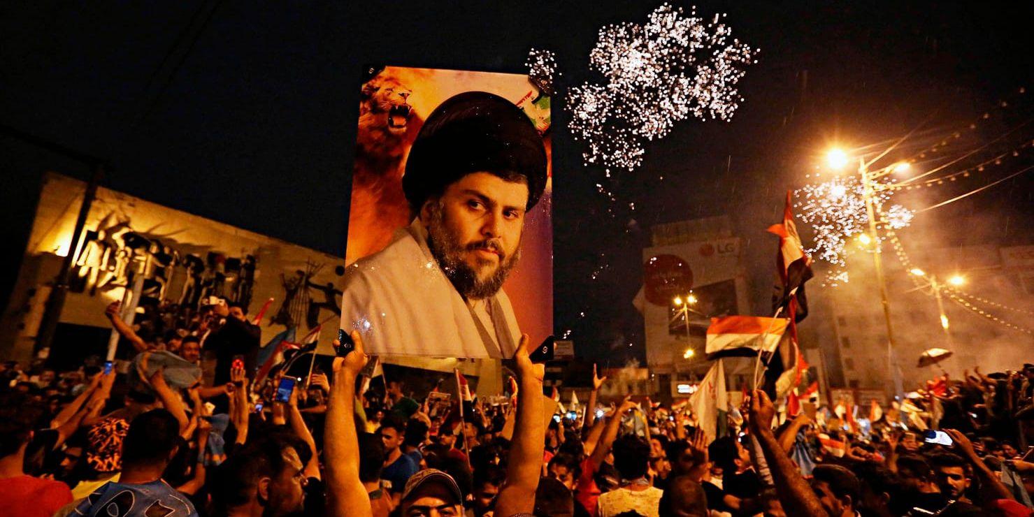 Anhängare till shiapredikanten Muqtada al-Sadr. Arkivbild.