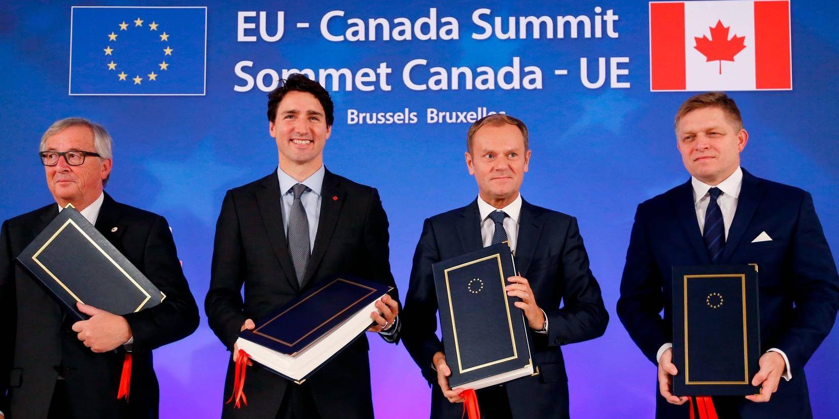 Idel glada miner när företrädare för Kanada och EU kom överens om Ceta-avtalet, men nu ska avtalet tröskas i EU-parlamentet och där möter det motstånd. Arkivbild.