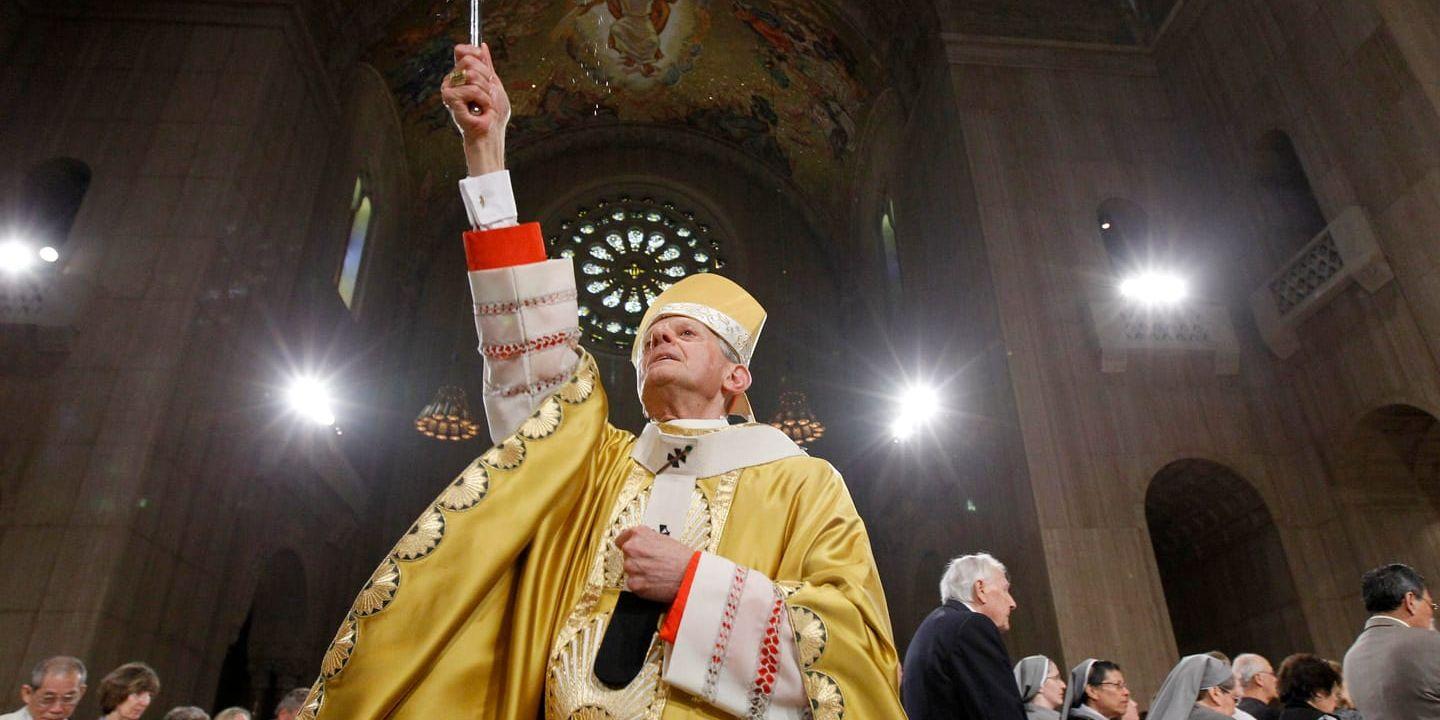 Kardinal Donald Wuerl, ärkebiskop i Washington, under påskmässan i Washington 2011. Arkivbild.