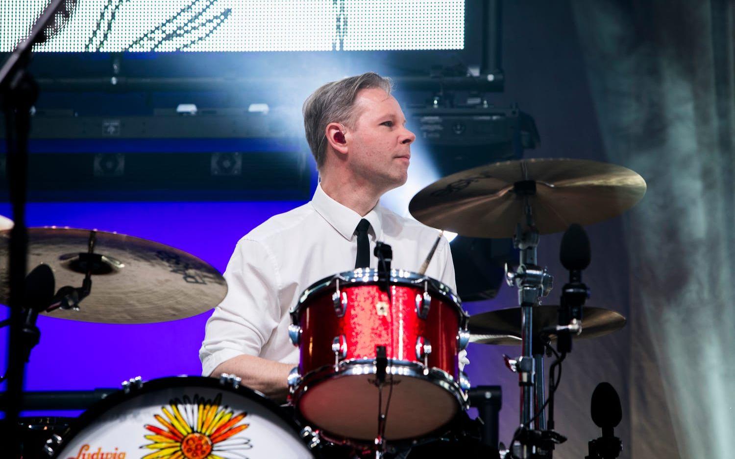 Andreas Dahlbäck är en högexplosiv trummis. Bild: Patrik Ljungman
