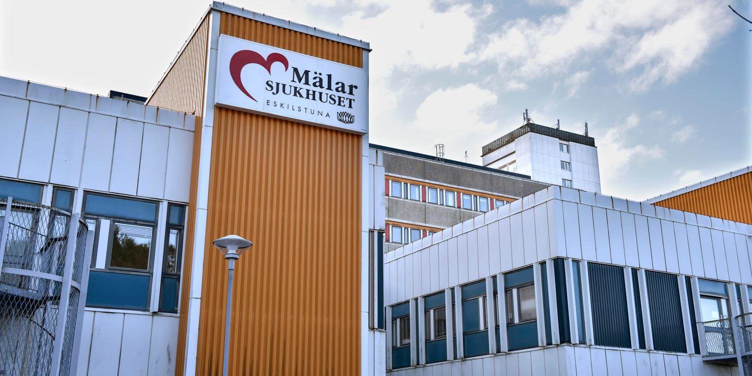 Mälarsjukhuset i Eskilstuna får hård kritik för hur de behandlat en tolvårig flicka med brusten blindtarm. Arkivbild.