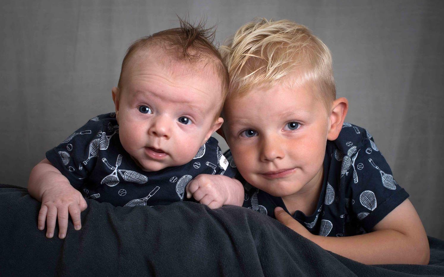 Danielle Sakac och Tobias Johansson, Halmstad, fick den 6 juni en pojke som heter Vince. Han vägde 3 605 g och var 49 cm lång. Storebror heter Levi.