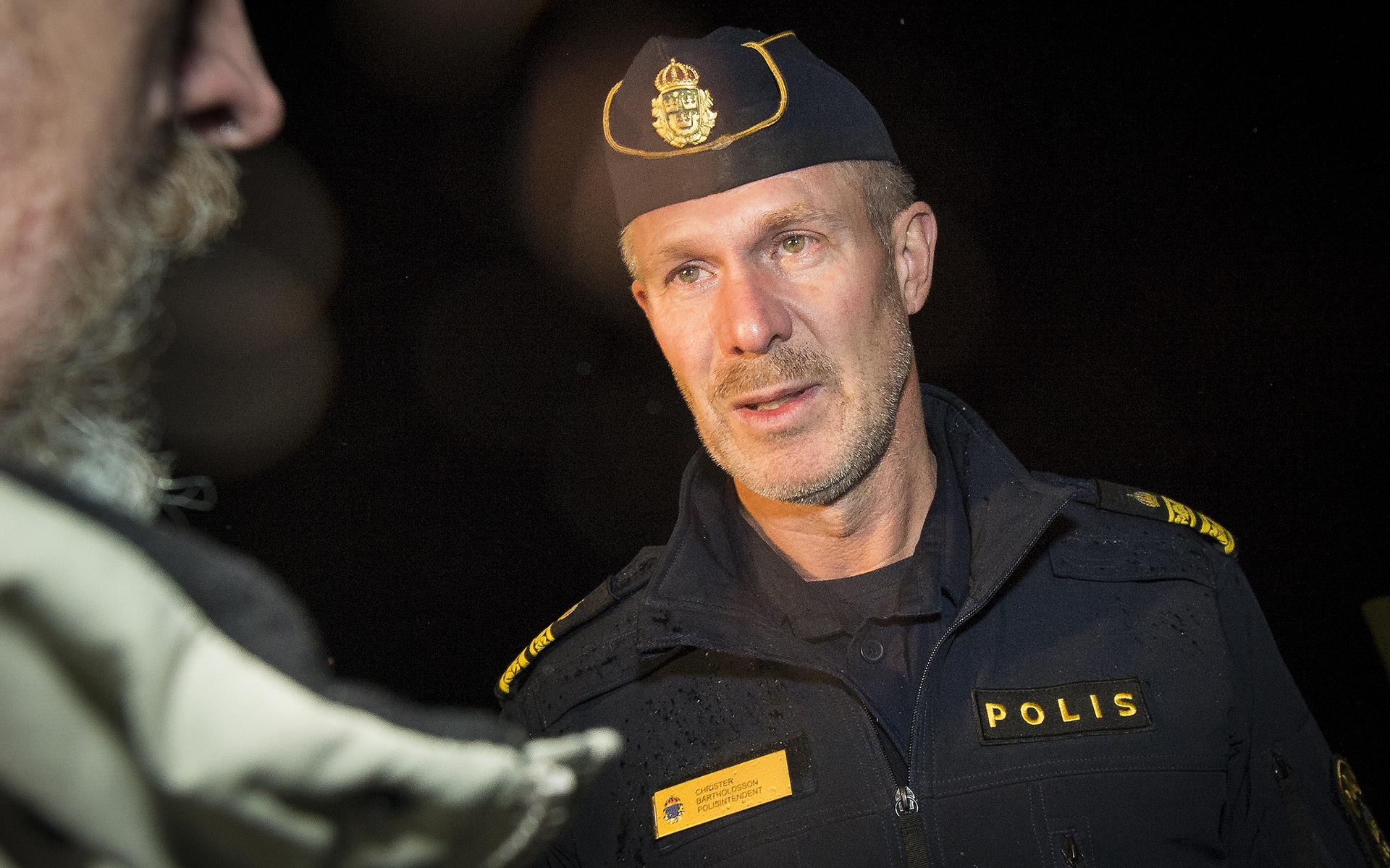 Christer Bartholdsson, polisområdeschef, meddelade den tragiska utgången.