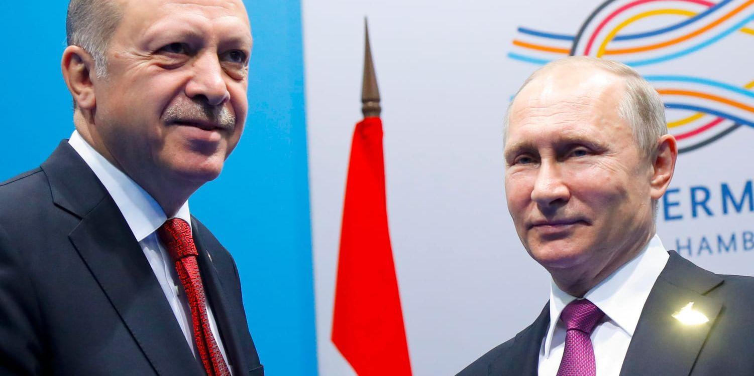 Turkiets och Rysslands presidenter Recep Tayyip Erdogan och Vladimir Putin stödjer Nicolás Maduro. Arkivbild.