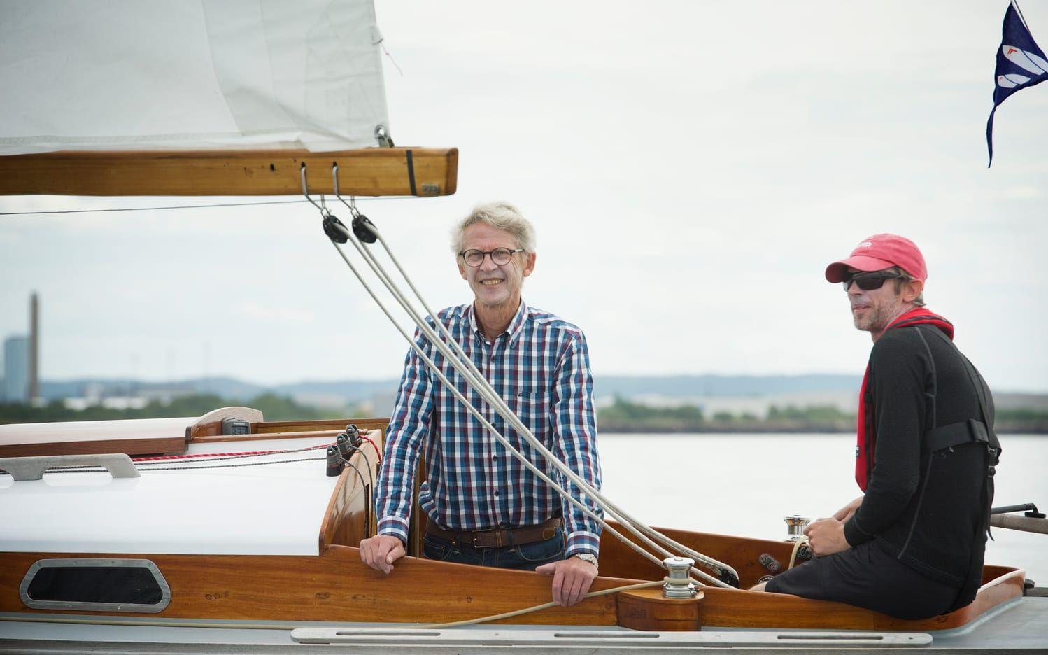 Far & son. Hemmaseglarna Roger och Johan Thein, på båten Tarro. Bild: Jonatan Bylars