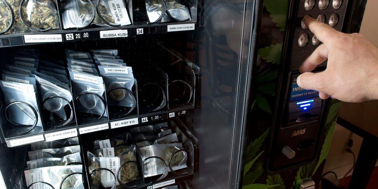 I Vancouver har varuautomater i flera år använts för att distribuera medicinsk marijuana. Nu testar den kanadensiska stadens hälsomyndigheter samma sak för opioider – och har fått hjälp från företaget som konstruerade cannabismaskinerna. Arkivbild.