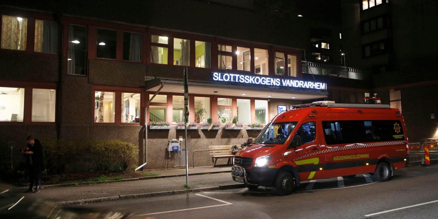 Den kvinna som hittades död på ett vandrarhem i Göteborg har nu identifierats.