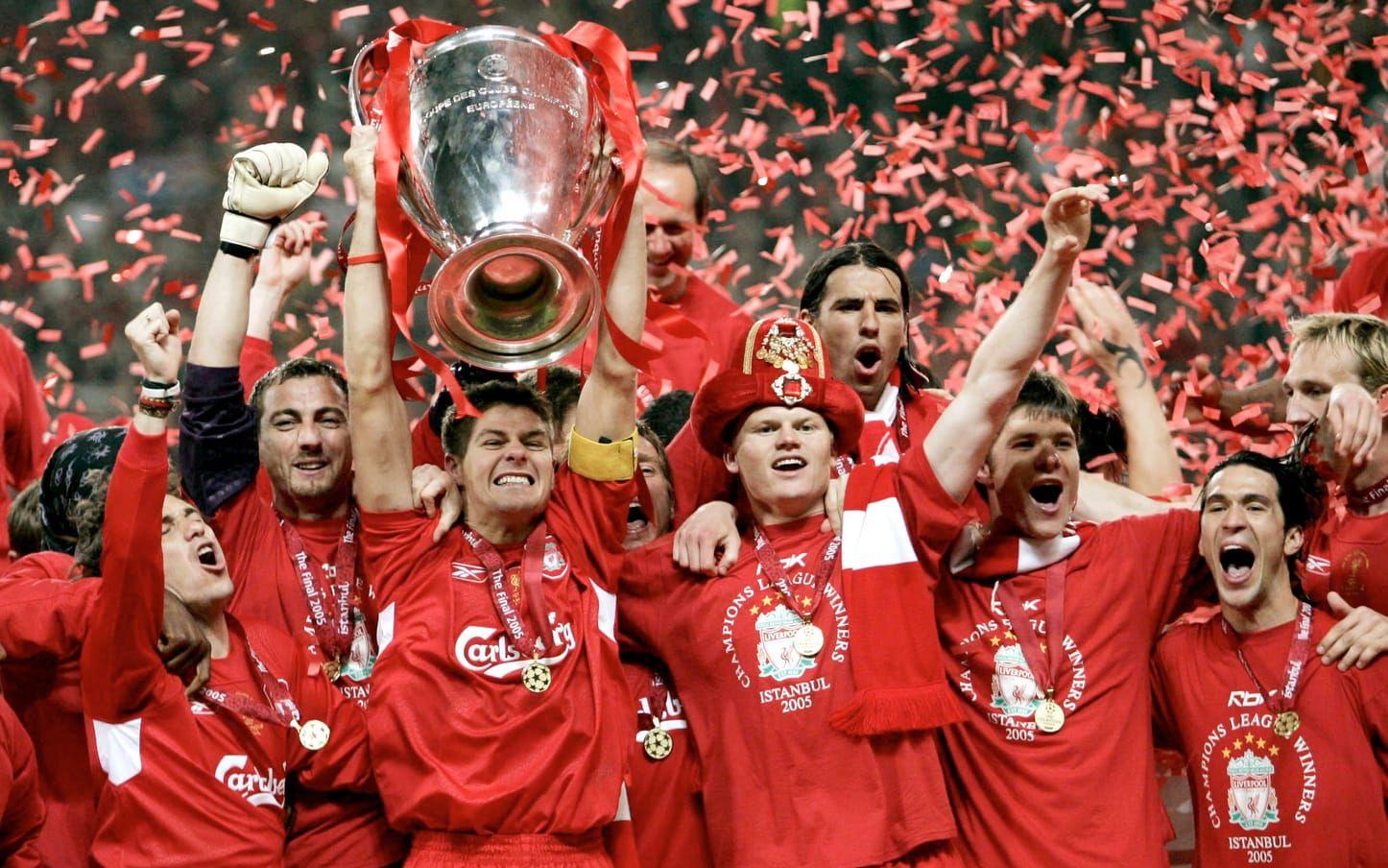 Liverpools lagkapten Steven Gerrard visade vägen med sitt reduceringsmål och fick sedan lyfta Champions League-pokalen. Foto: Bildbyrån