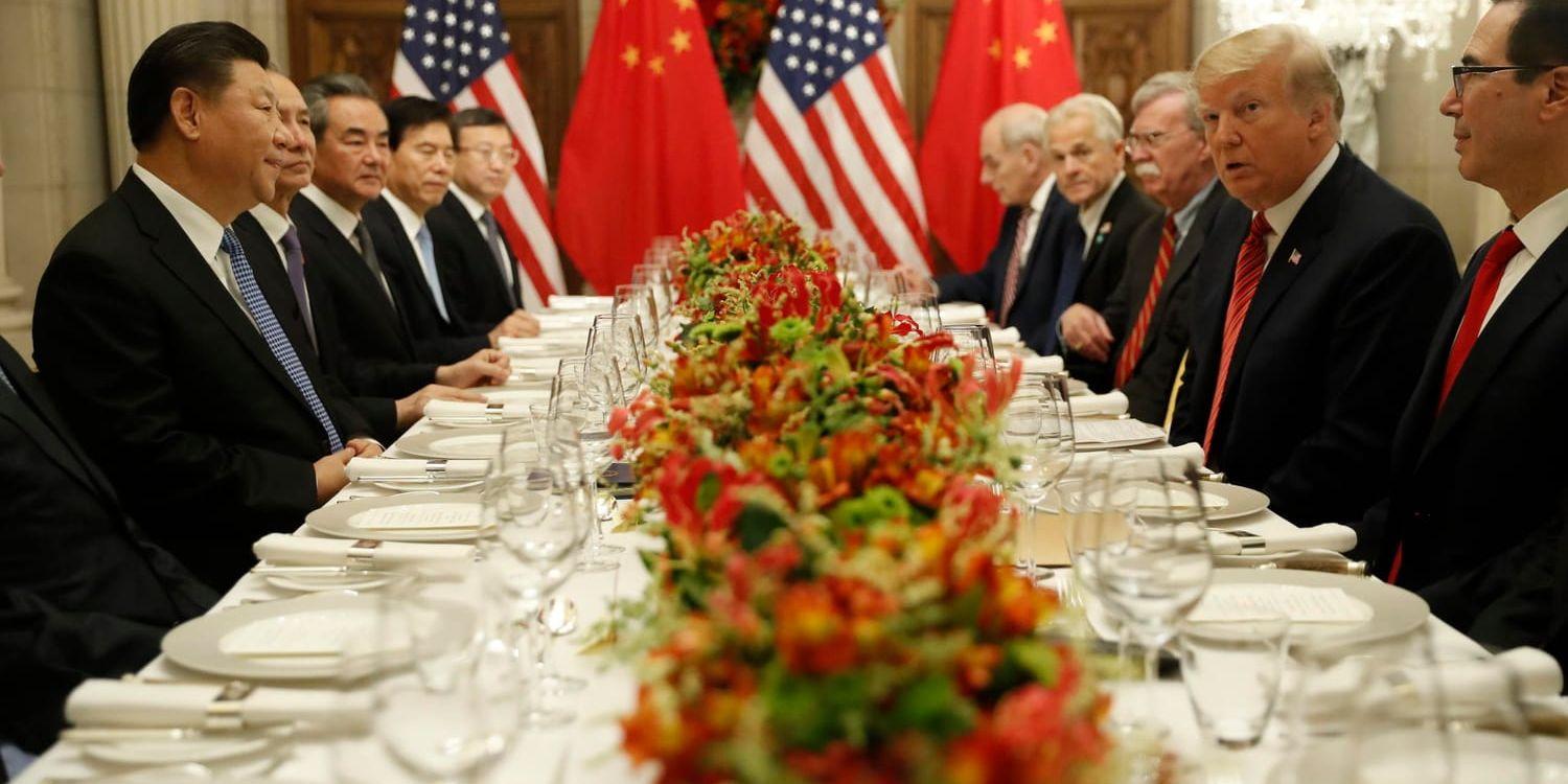 Xi Jinping och Donald Trump under middagen i Buenos Aires. Arkivbild.