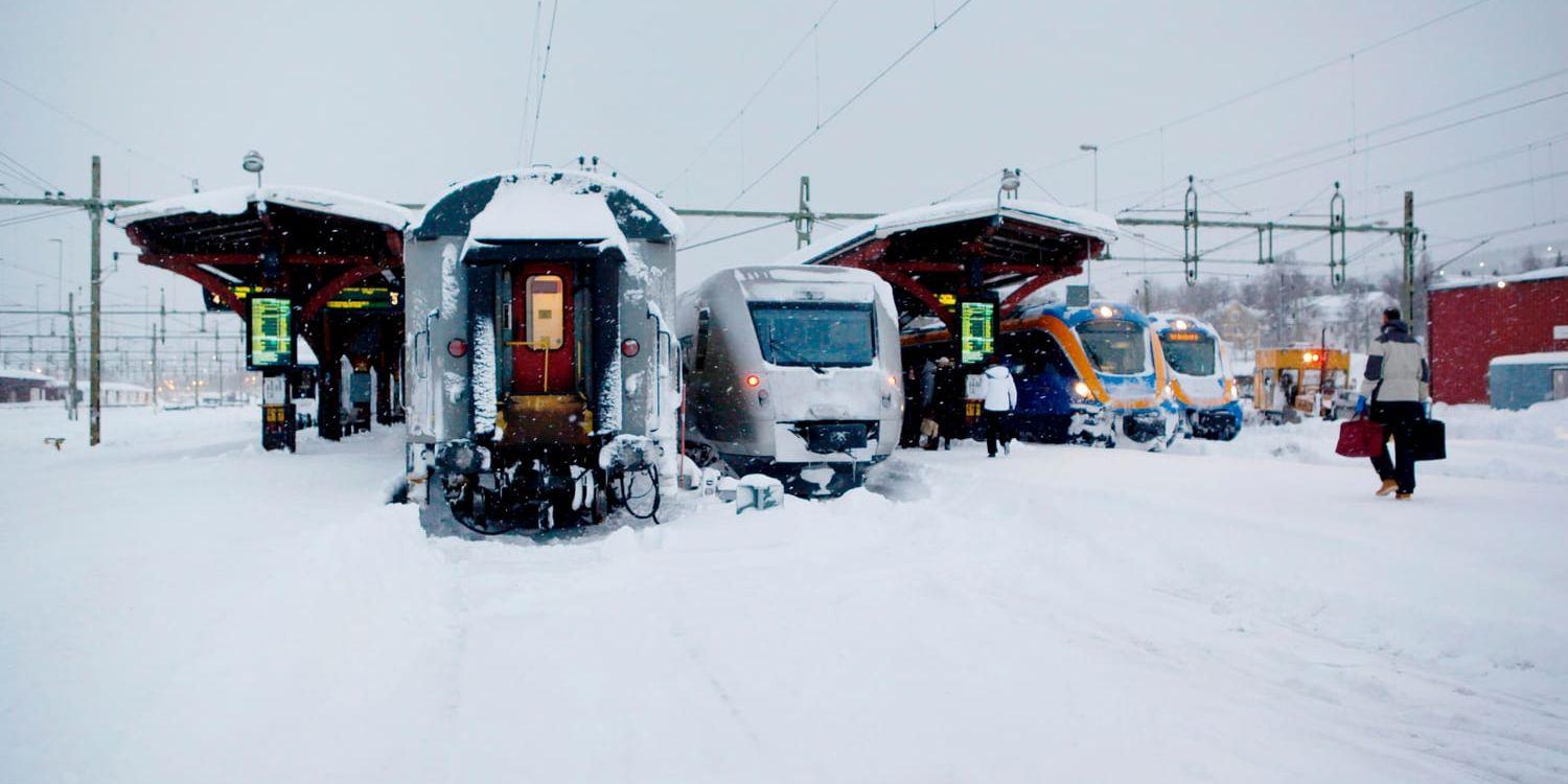 Så här såg det ut på Sundsvalls centralstation dagen efter ett av snöovädren i vintras. Arkivbild.
