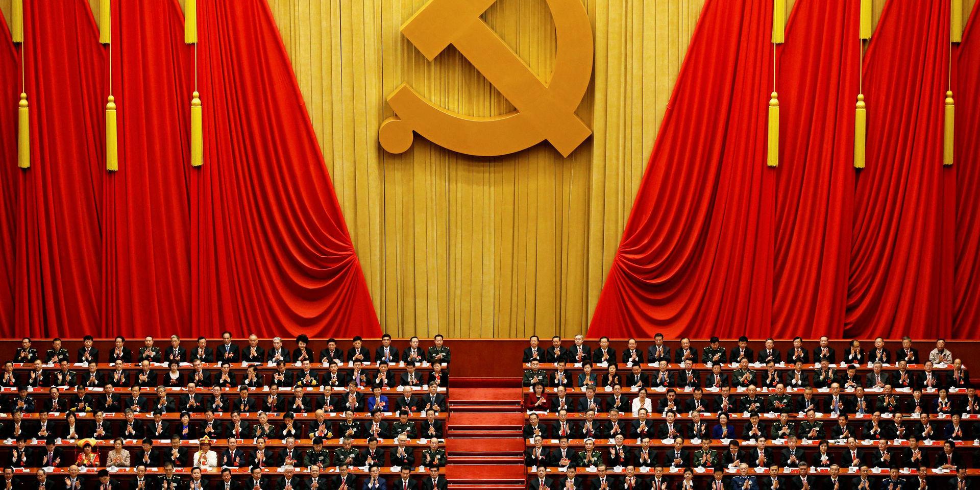 Kina. Det styrande kommunistpartiet är starkt involverat i näringslivet.