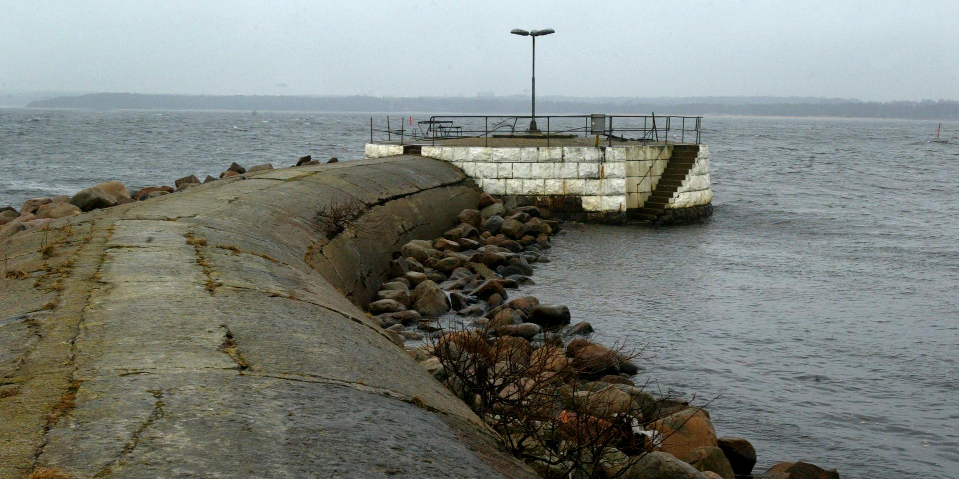 Populär fiskeplats i Halmstads hamn före förbudet.