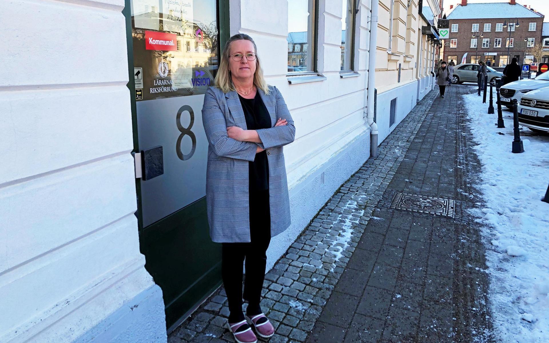 ”Hur kan de ha ett bra samvete när de gått före innan alla våra medlemmar som jobbar på golvet har fått vaccinet?” frågar sig Jeanette Örenmark, ordförande i Kommunal sektion Laholm.
