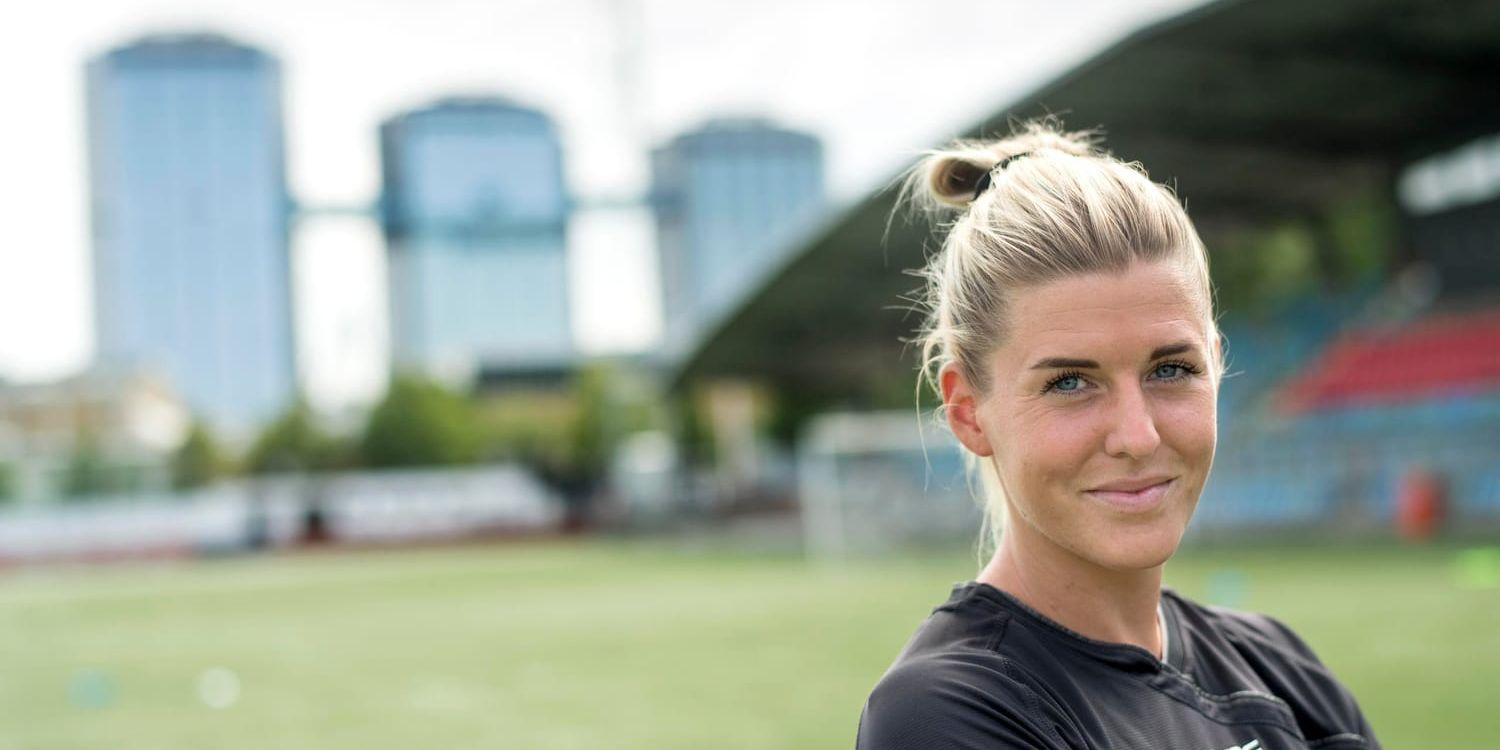 Landslagsstjärnan Olivia Schough har bara kontrakt med Göteborg i ett år. Hon utesluter inte en förlängning samtidigt som utlandet lockar: "Det hade varit kul att testa på det en gång till och ge det en ärlig chans", säger hon.