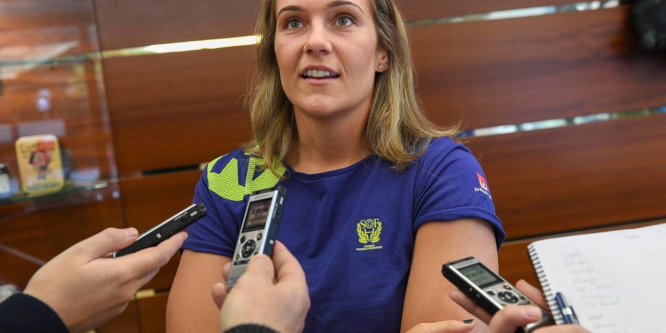 Försvararen Sabina Jacobsen utesluter inte att hon kan spela vidare i EM.