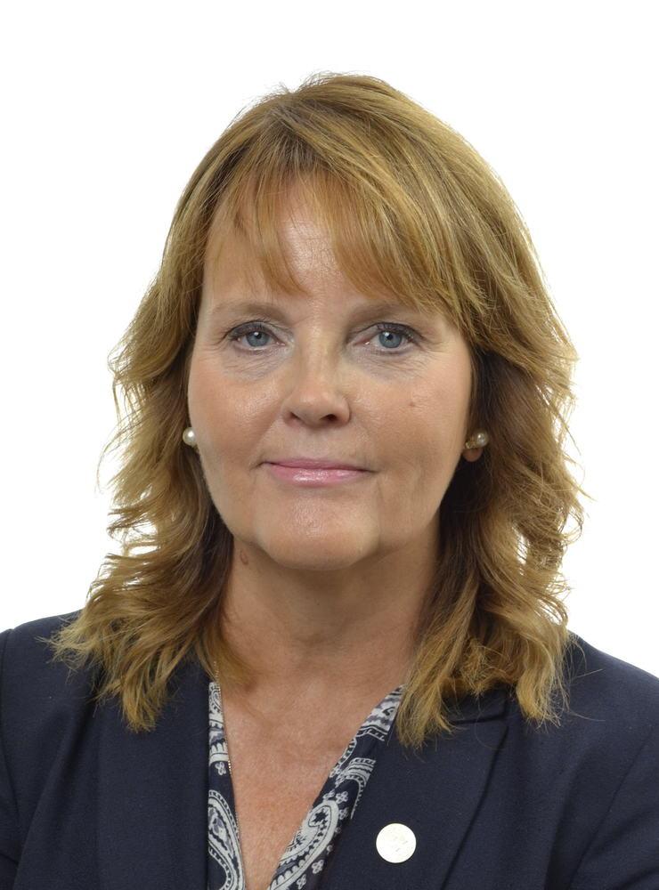 Nina Lundström (L) röstade nej till regeringens förslag om differentierad skolpeng.