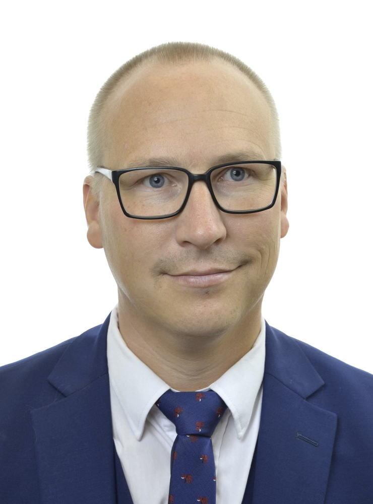 Mikael Eskilandersson (SD) röstade nej till regeringens förslag om differentierad skolpeng.
