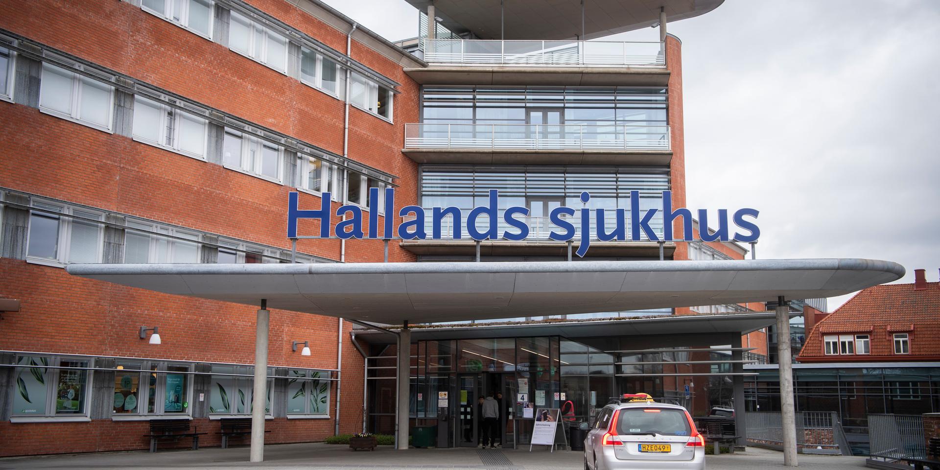 Liberalerna vill ha kvar tre sjukhus i Halland.