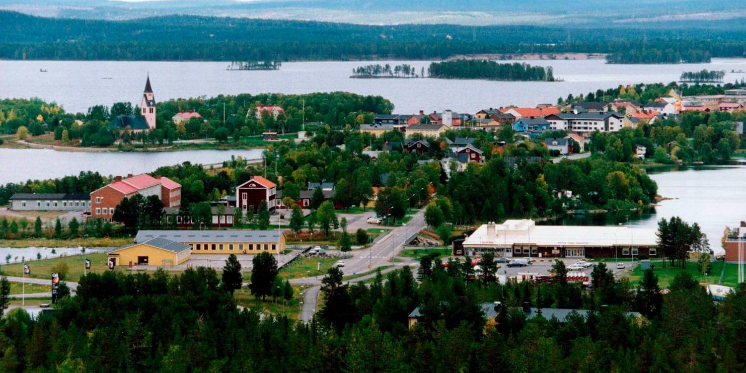 Kommunfullmäktige i Arjeplog har beslutat att börja skylta gatunamnen på samiska. Finansieringen ska bara lösas först. Arkivbild