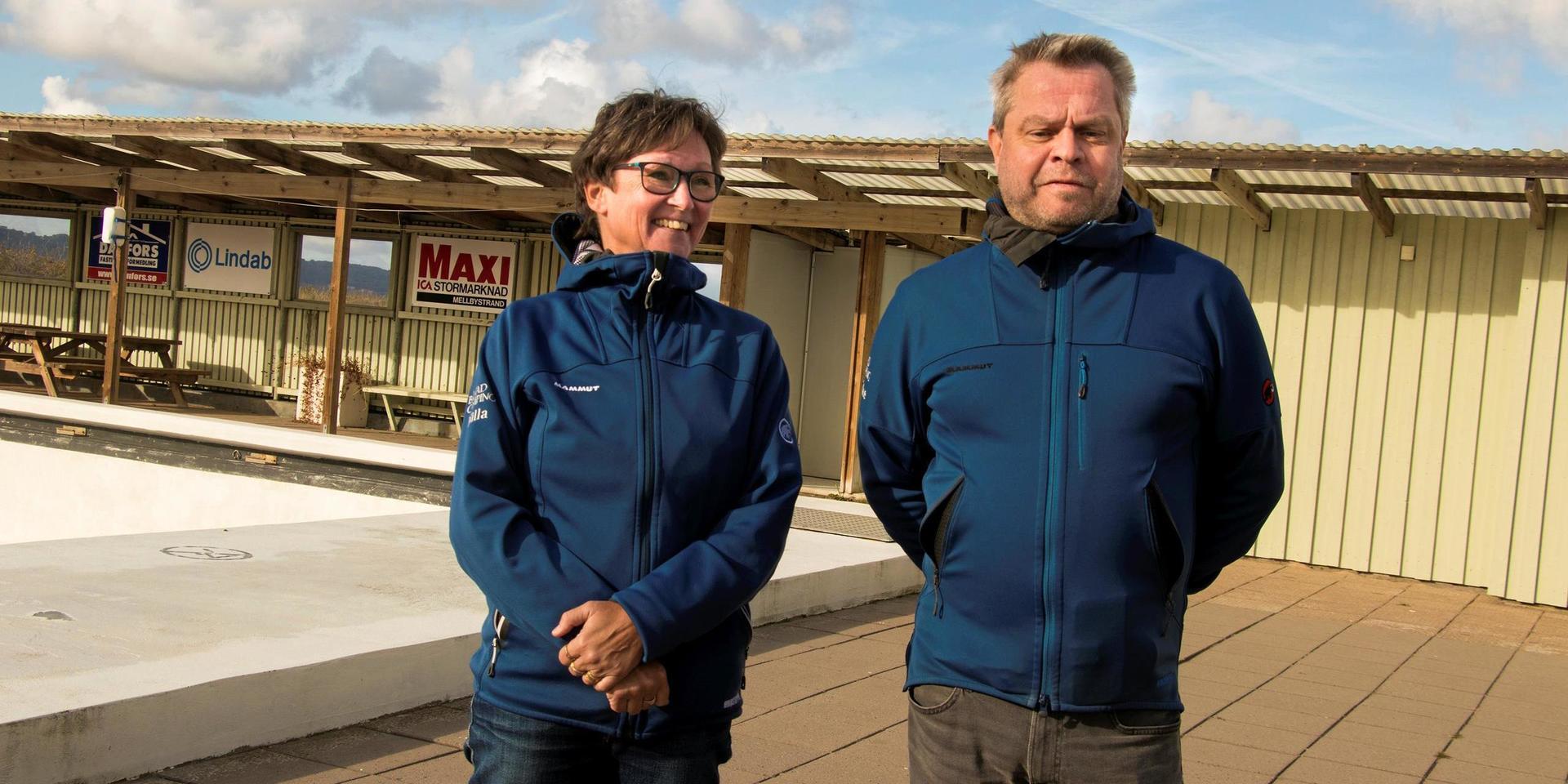 Micke och Nilla Mathiasson driver Båstad camping sedan 2013. De har nu kommit till en punkt där de känner sig nöjda utvecklingen av campingen och vill ta sig an och utveckla något nytt. 
