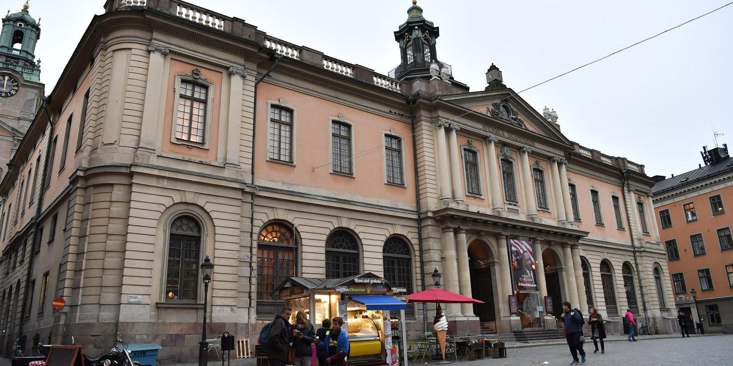Flera nu namngivna vittnen har lämnat uppgifter om hur kulturprofilen, med nära kopplingar till Svenska Akademien, läckt uppgifter om Nobelpristagare. Arkivbild.