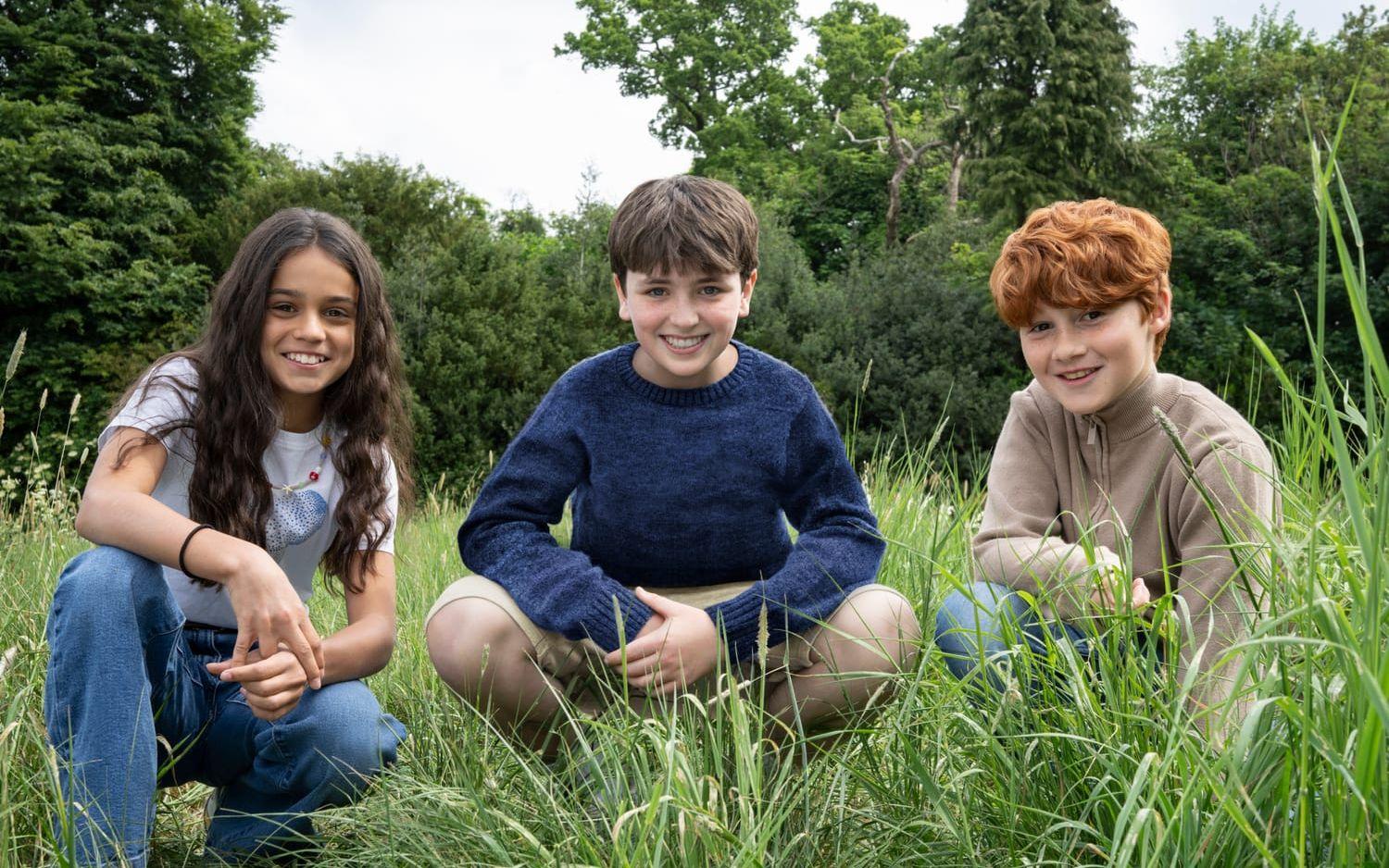 De nya Harry Potter-stjärnorna. Arabella Stanton (till vänster) som Hermione Granger, Dominic McLaughlin (mitten) som Harry Potter samt Alastair Stout som Ron Weasley. 