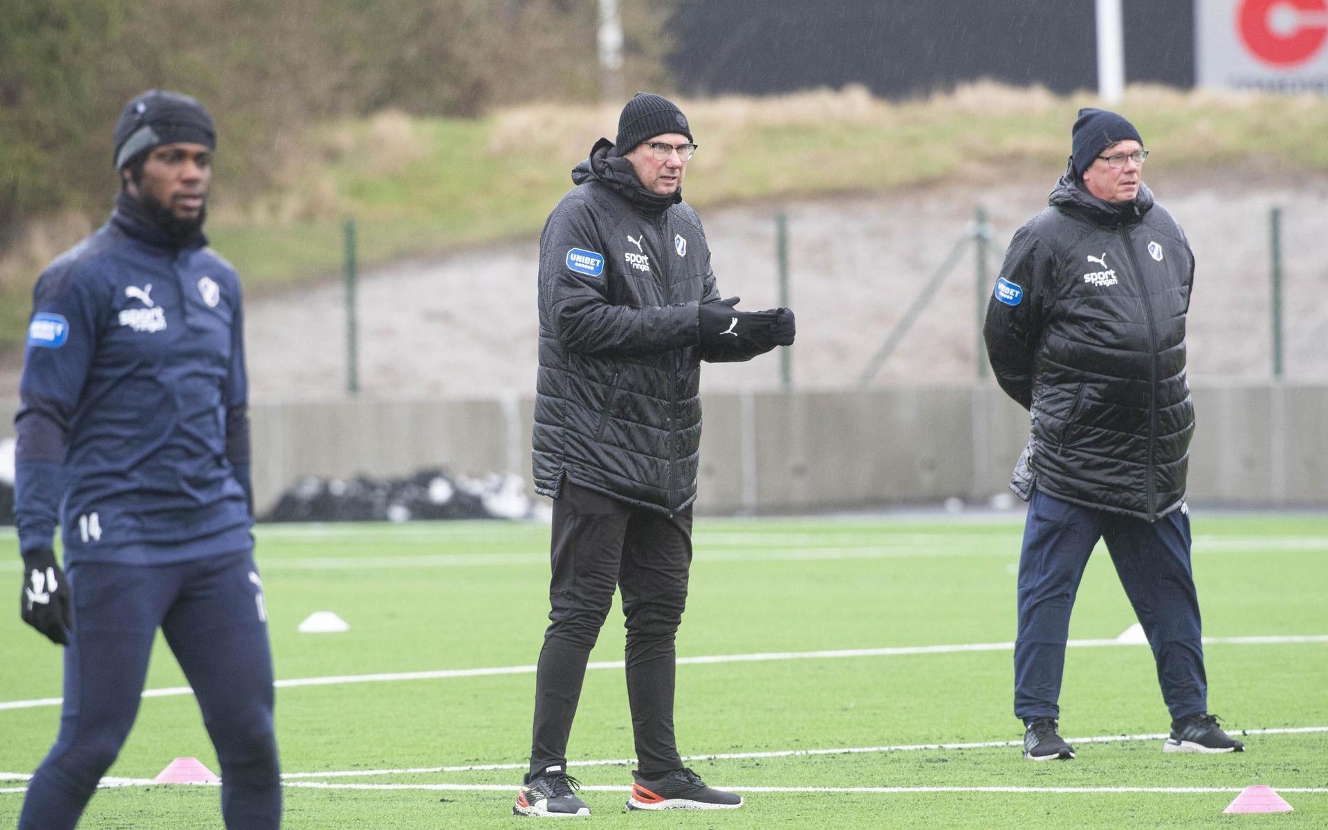 HBK:s manager Magnus Haglund har fått rutinerade Pelle Olsson som ny kollega i tränarteamet till 2021.